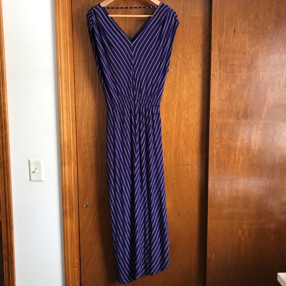 DONATING 8/1! | Mossimo | striped hi-lo maxi dress - Picture 6 of 7
